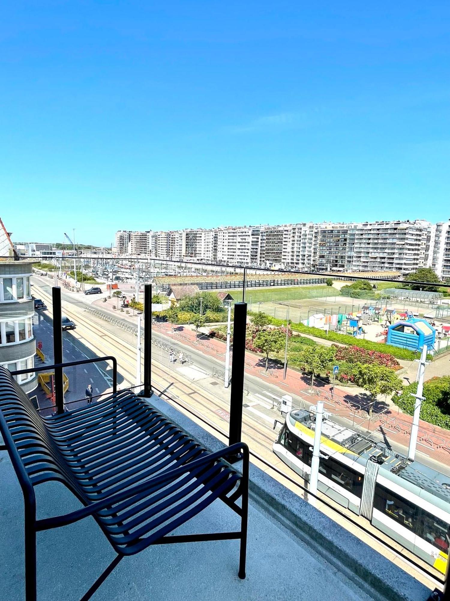 Molo Roof - Stylish Penthouse With Marina View Blankenberge Within Walking Distance From The Sea - 15 Km From Bruges Διαμέρισμα Εξωτερικό φωτογραφία